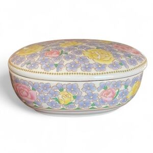 Small trinket box, Otagiri Japan, Rose Garden by MaryAnn, charming, no flaws